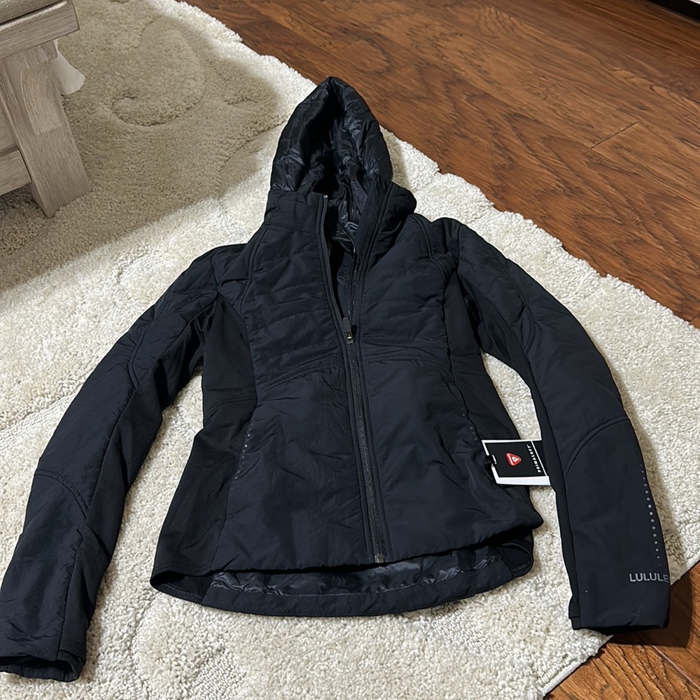 Lululemon Jacket - Picture 2 of 7